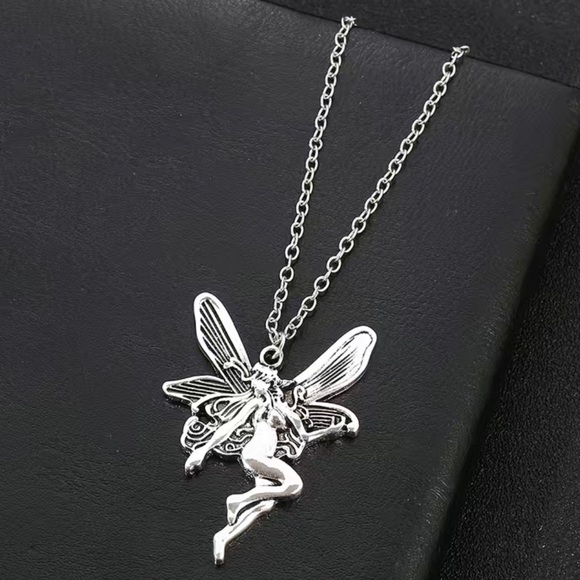$2/$25 or 3/$35 NWOT Silver dangling fairy necklace - Picture 8 of 11